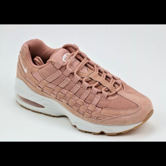 Nike Air Max 95 Woven Rose Gold women’s 6.5 NWOB Nike Air Max 95 Woven Rose Gold women’s 6.5 NWOB